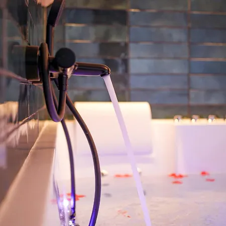 Romantique Avec * 르망